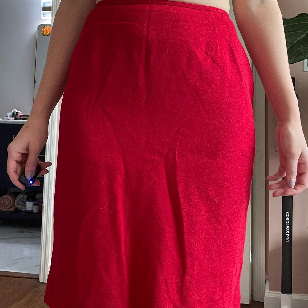 Vintage red knee length skirt